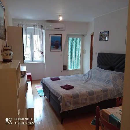 Apartment Studio Cres